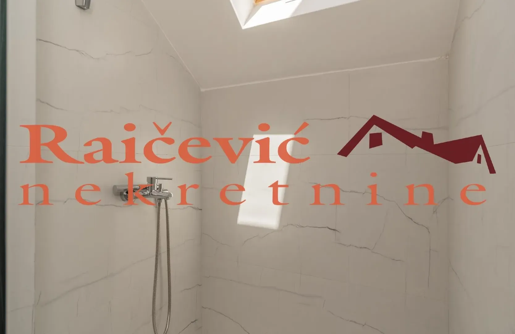 Prodaja, trosoban stan, 80m², Grocka, Beograd