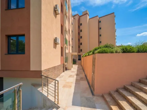 Sale, apartment, 51m², Bečići, Budva - image 8