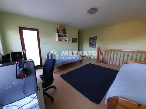 Prodaja, kuća, 198m², Čenta, Zrenjanin - image 9