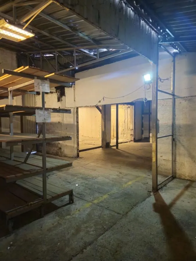 Rent, office space, 1000m², Dušanovac, Voždovac Sve Podlokacije