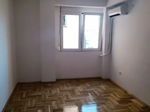Sale, two bedroom apartment, 87m², Preko Morače, Podgorica - image 6