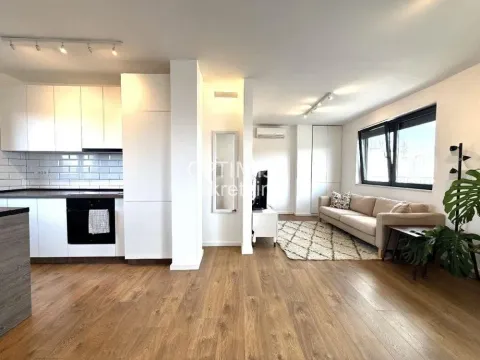 Izdavanje, dvosoban stan, 43m², Gundulićev Venac, Beograd - image 3