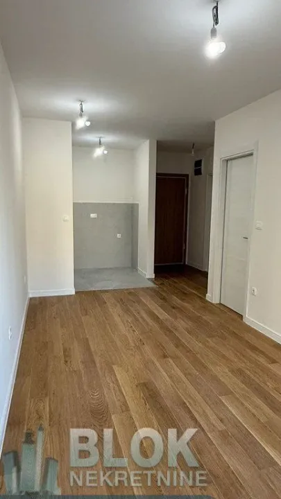 Rent, one bedroom apartment, 40m², Central Point, Podgorica