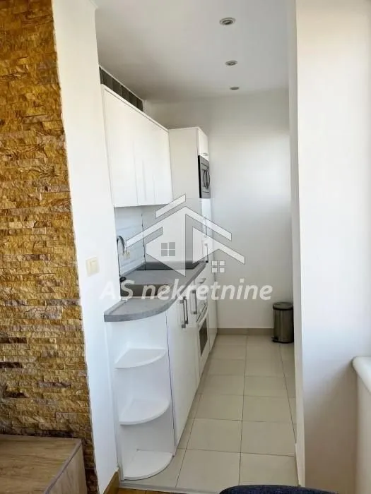 Izdavanje, dvosoban stan, 45m², Stari Grad, Beograd