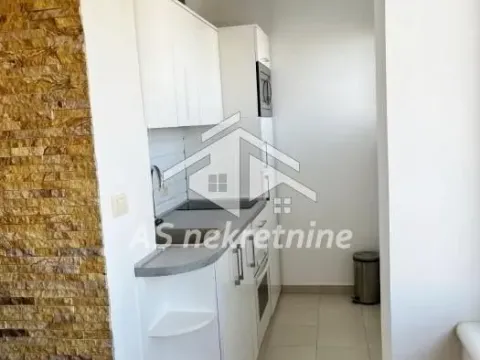 Izdavanje, dvosoban stan, 45m², Stari Grad, Beograd - image 9