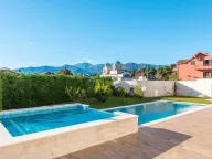 Prodaja, dvosoban stan, 103m², Centar, Tivat - image 2