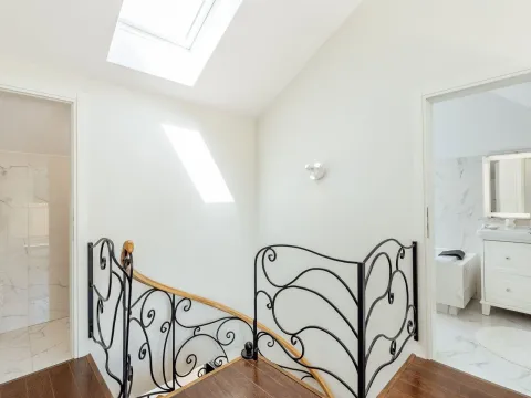 Prodaja, trosoban stan, 226m², Đenovići, Herceg Novi - image 16