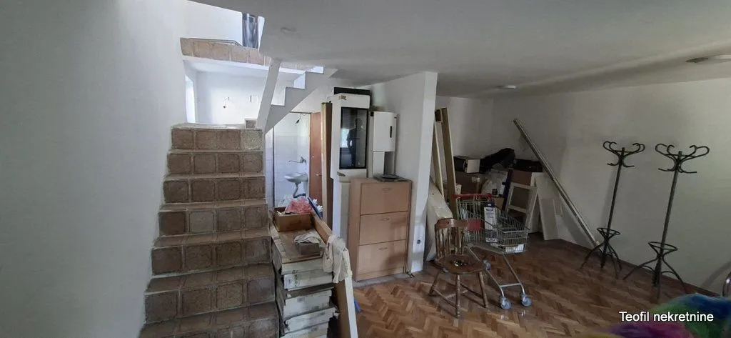 Prodaja, kuća, 61m², Voždovac Sve Podlokacije, Beograd