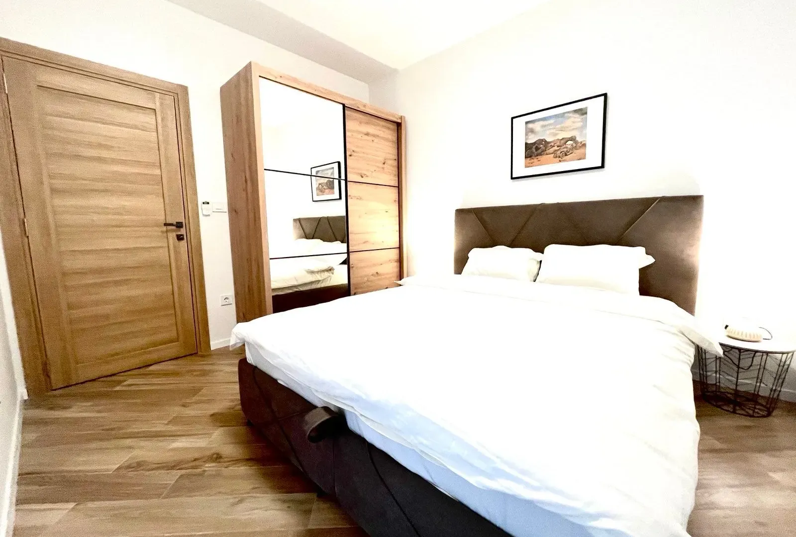 Izdavanje, dvosoban stan, 60m², Mažina, Tivat