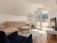 Izdavanje, dvosoban stan, 75m², Babilonija, Budva - image 1