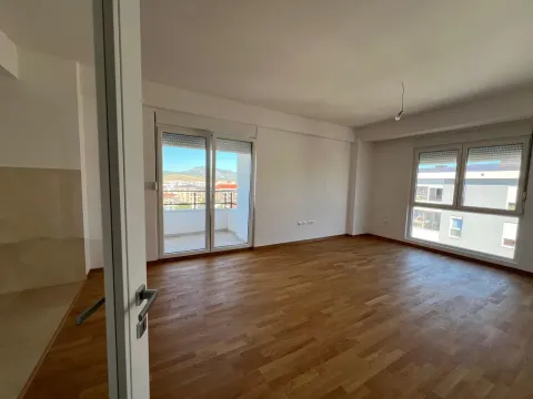Sale, two bedroom apartment, 71m², Zabjelo, Podgorica - image 12