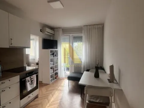 Prodaja, jednosoban stan, 25m², Satelit, Novi Sad Sve Podlokacije - image 2