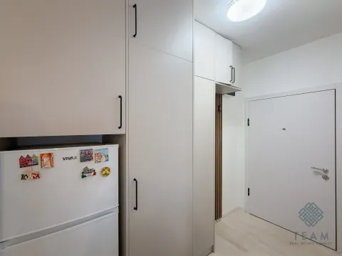 Izdavanje, jednosoban stan, 40m², Kod Big Fashion-a, Podgorica - image 5