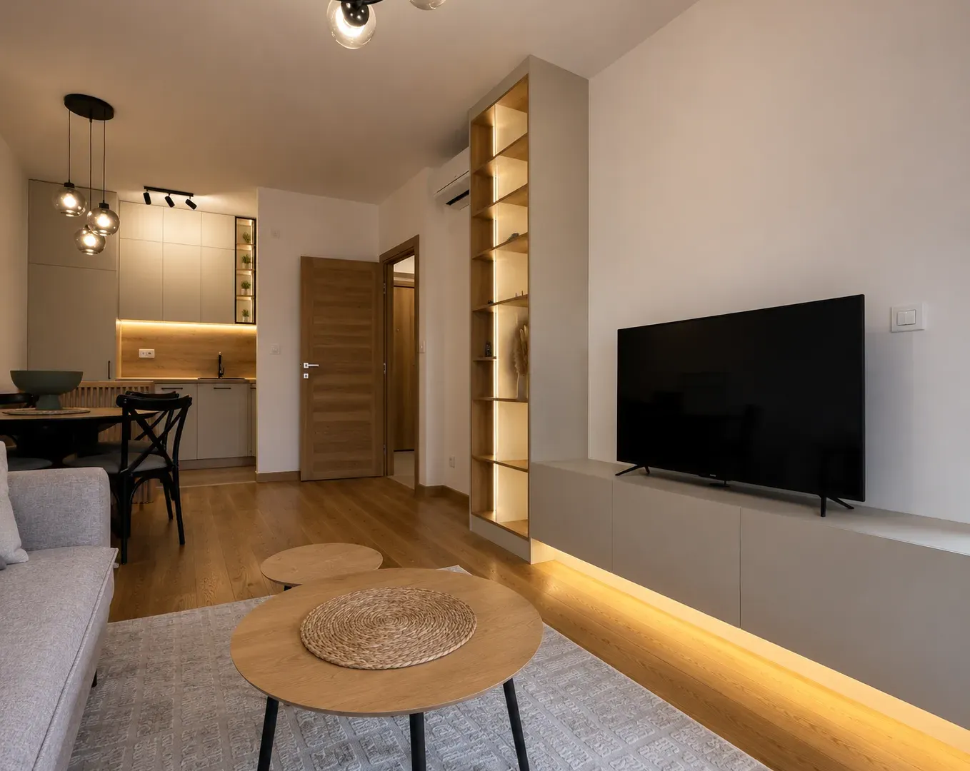 Izdavanje, jednosoban stan, 46m², New City, Podgorica