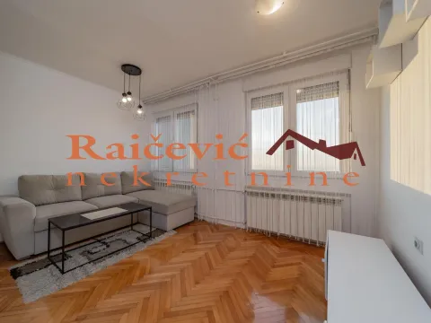 Sale, studio apartment, 26m², Čukarica, Beograd - image 2