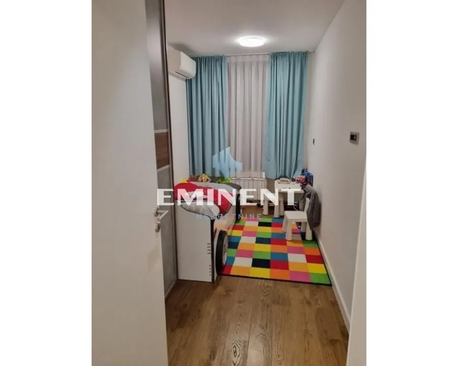 Rent, three bedroom apartment, 68m², Novi Beograd Blok 67, Novi Beograd Sve Podlokacije