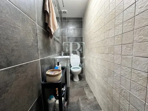 Izdavanje, dvosoban stan, 70m², City Kvart, Podgorica - image 11