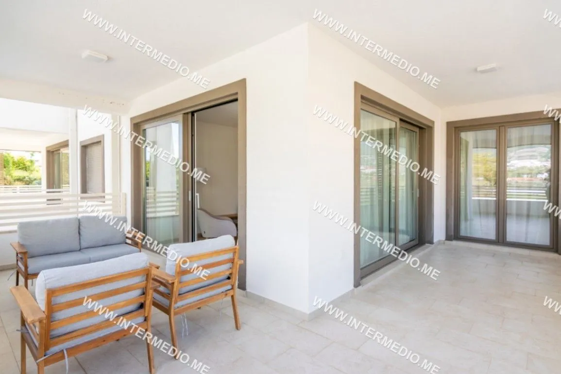 Prodaja, dvosoban stan, 63m², Igalo, Herceg Novi