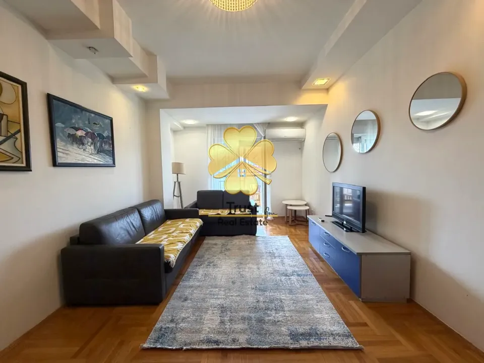 Rent, three bedroom apartment, 100m², City Kvart, Podgorica