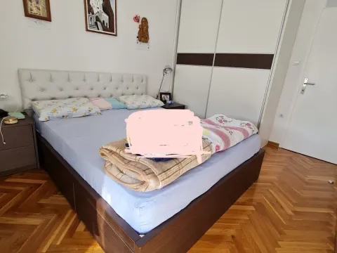 Izdavanje, dvosoban stan, 76m², Blok 6, Podgorica - image 5