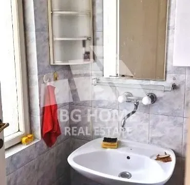 Izdavanje, trosoban stan, 75m², Čubura, Beograd - image 13
