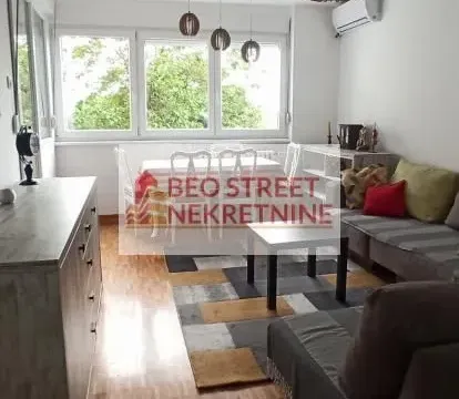 Stan in Skojevsko Naselje