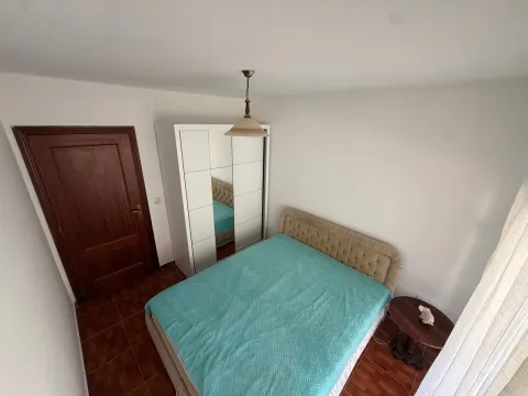 Rent, one bedroom apartment, 55m², Budva, Crna Gora - image 11