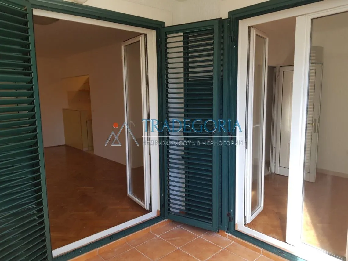 Prodaja, jednosoban stan, 49m², Petrovac, Budva