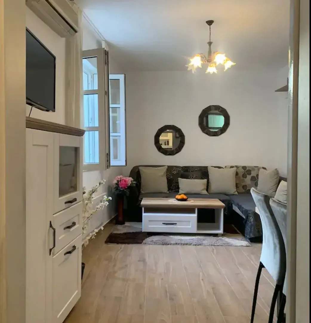 Sale, one bedroom apartment, 48m², Stari Grad, Budva