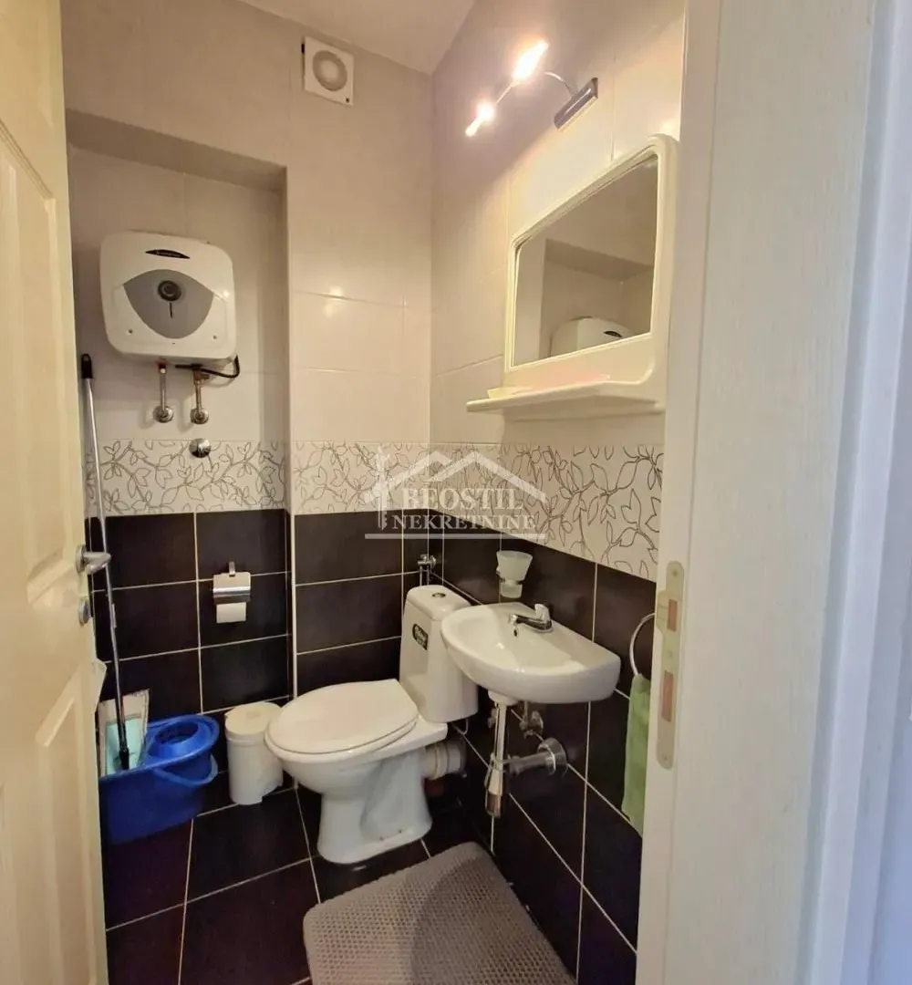 Rent, three bedroom apartment, 76m², Voždovac Sve Podlokacije, Beograd