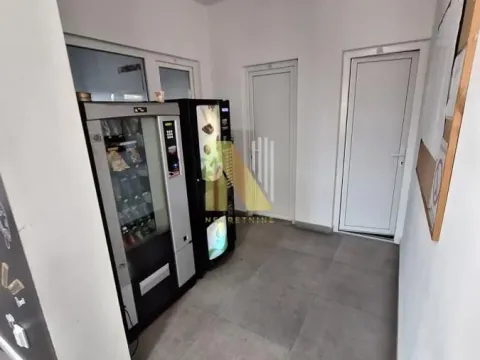 Sale, office space, 1252m², Stara Pazova, Srbija - image 19