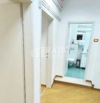 Rent, office space, 58m², Kalenić Pijaca, Vračar Sve Podlokacije - image 7
