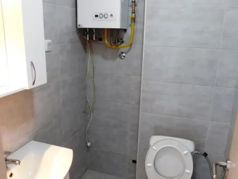 Izdavanje, poslovni prostor, 30m², Centar, Kragujevac - image 11