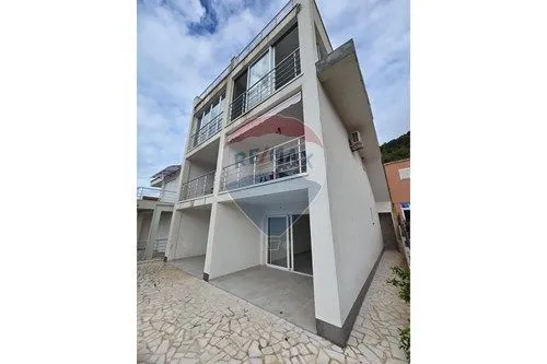 Sale, studio apartment, 35m², Kruče, Ulcinj