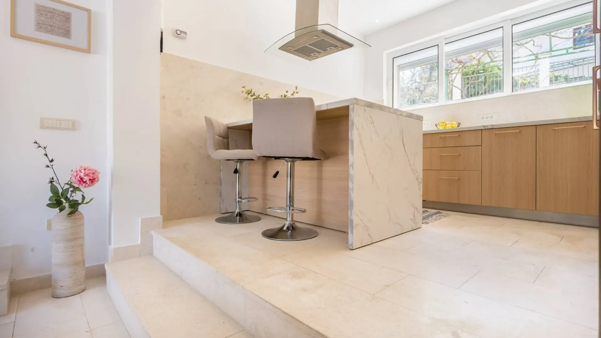 Sale, house, 240m², Stoliv, Kotor