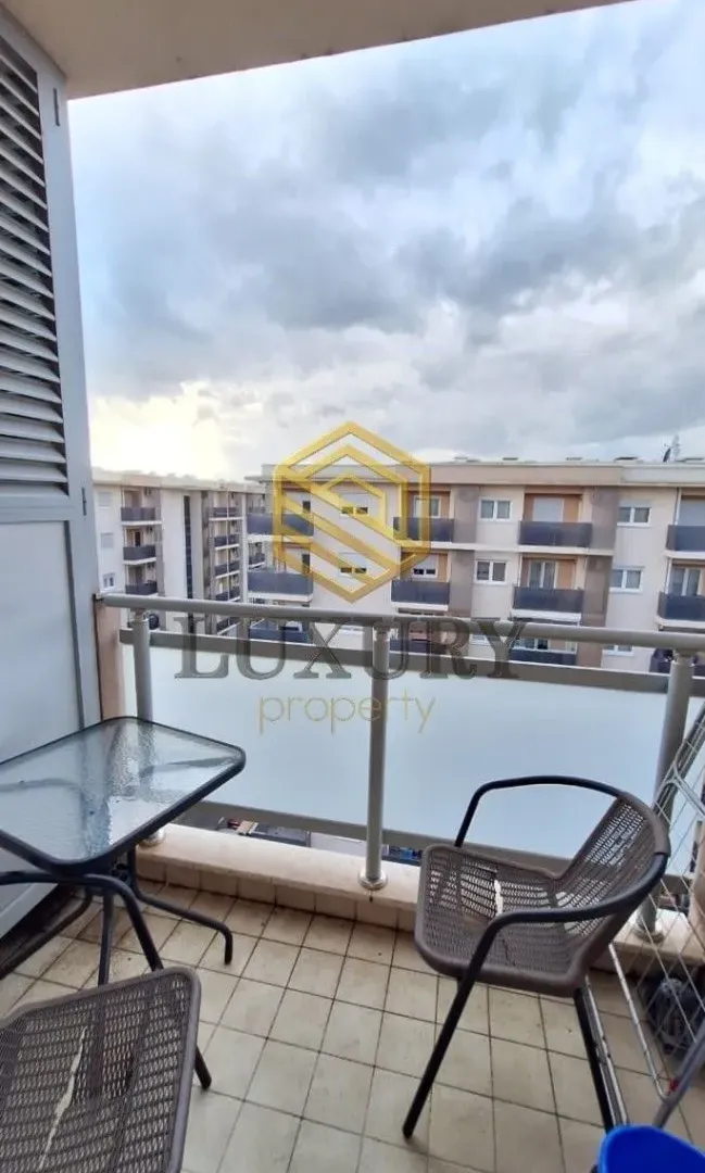 Prodaja, garsonjera, 29m², City Kvart, Podgorica