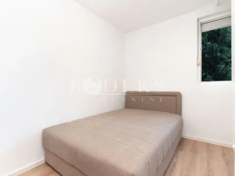 Izdavanje, jednosoban stan, 38m², Blok 5, Podgorica - image 4
