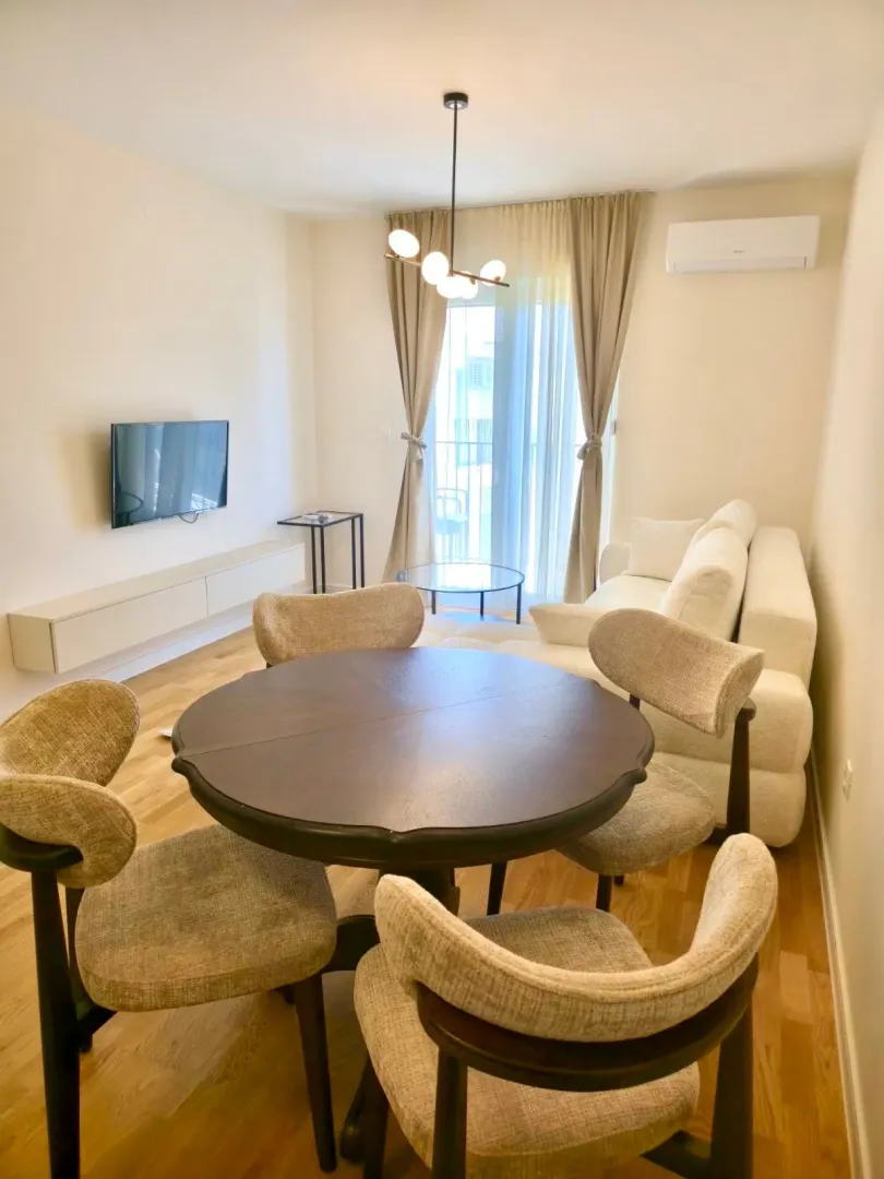 Rent, one bedroom apartment, 40m², Pobrežje, Podgorica