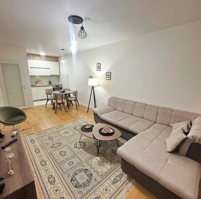 Prodaja, jednosoban stan, 49m², Central Point, Podgorica