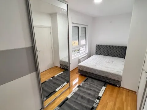 Izdavanje, dvosoban stan, 55m², Karaburma, Palilula Sve Podlokacije - image 16