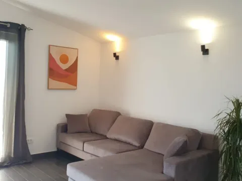 Sale, one bedroom apartment, 52m², Šušanj, Bar - image 5