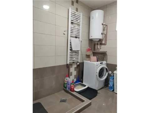 Prodaja, kuća, 142m², Apelovac, Niš - image 17