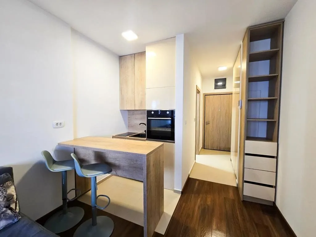Izdavanje, garsonjera, 25m², Master Kvart, Podgorica