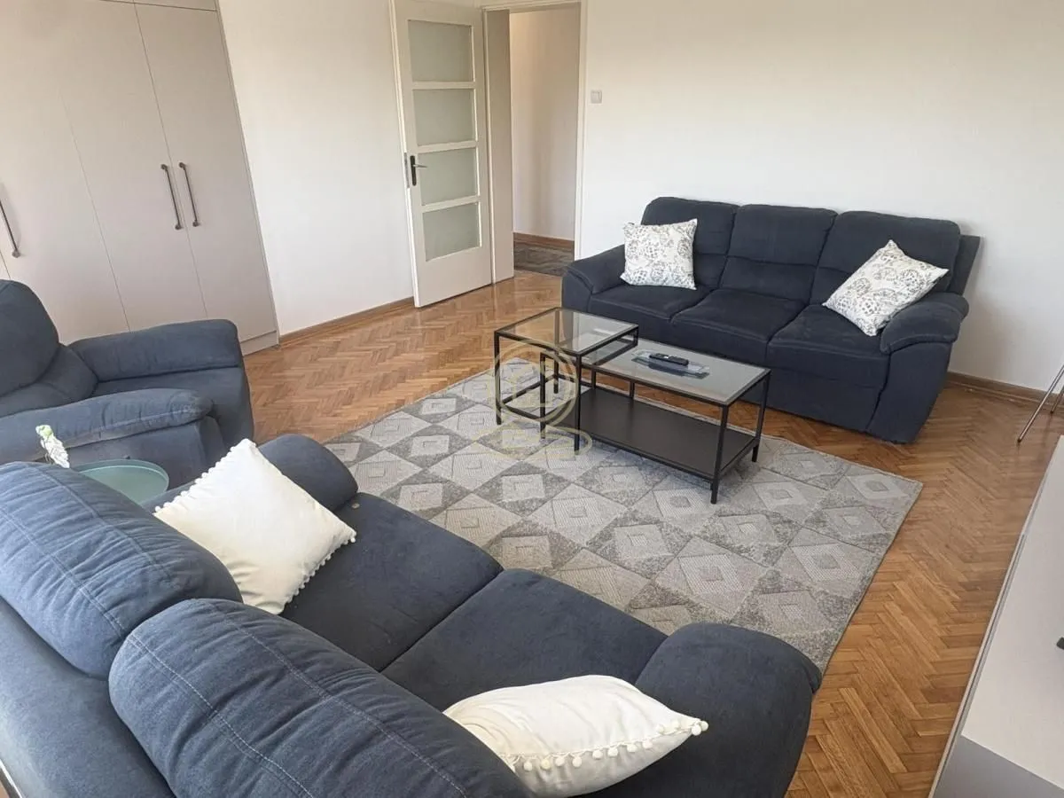Rent, three bedroom apartment, 80m², Vračar Sve Podlokacije, Beograd