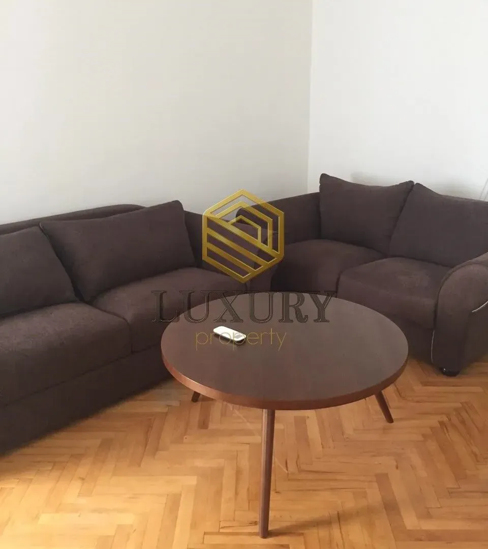 Izdavanje, dvosoban stan, 62m², Momišići, Podgorica