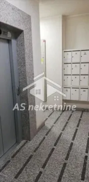 Rent, four bedroom apartment, 130m², Slavija, Vračar Sve Podlokacije - image 18