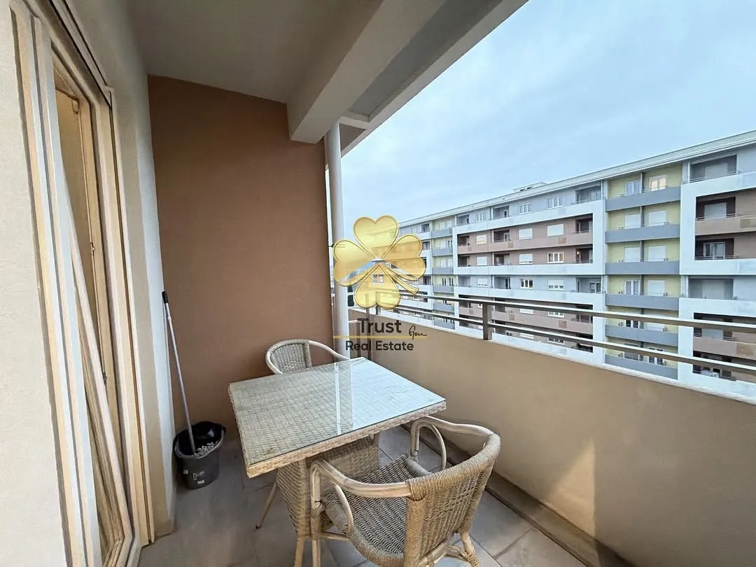 Izdavanje, dvosoban stan, 75m², Central Point, Podgorica