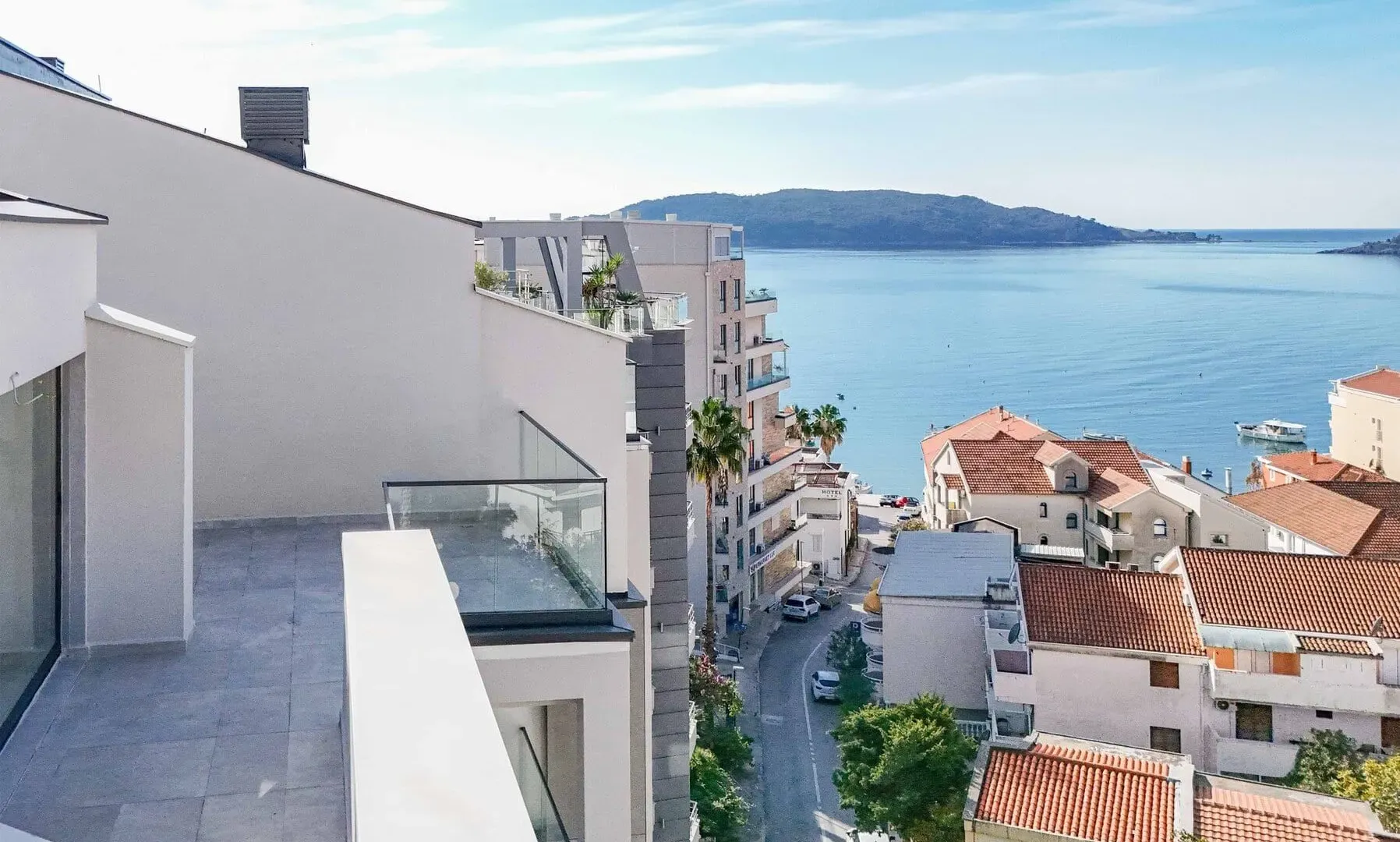 Sale, three bedroom apartment, 204m², Rafailovići, Budva