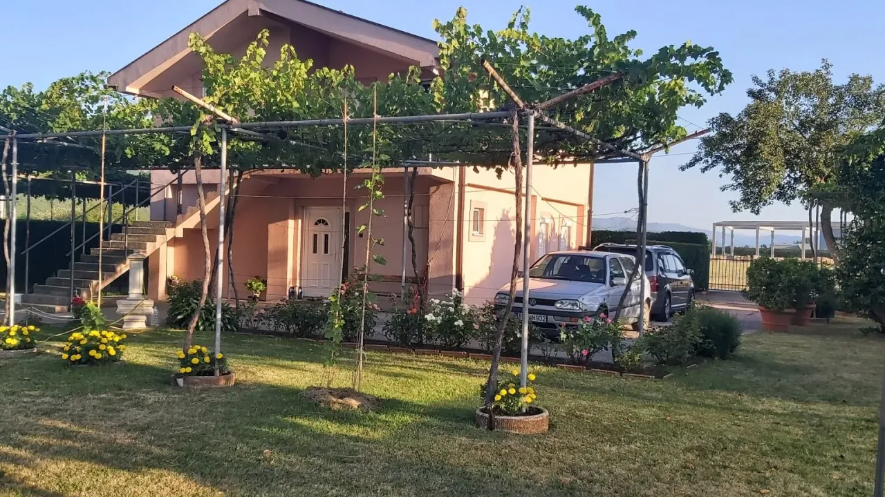 Sale, house, 120m², Danilovgrad, Crna Gora