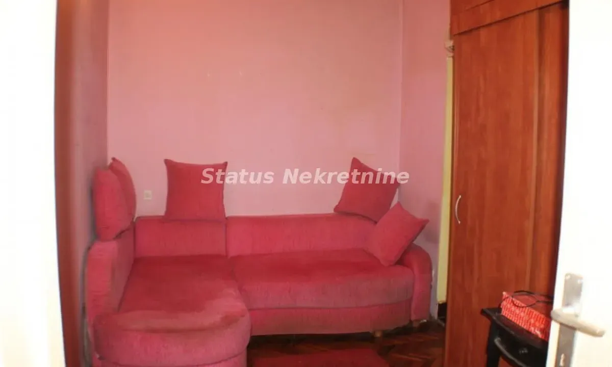 Prodaja, trosoban stan, 70m², Stari grad, Novi Sad